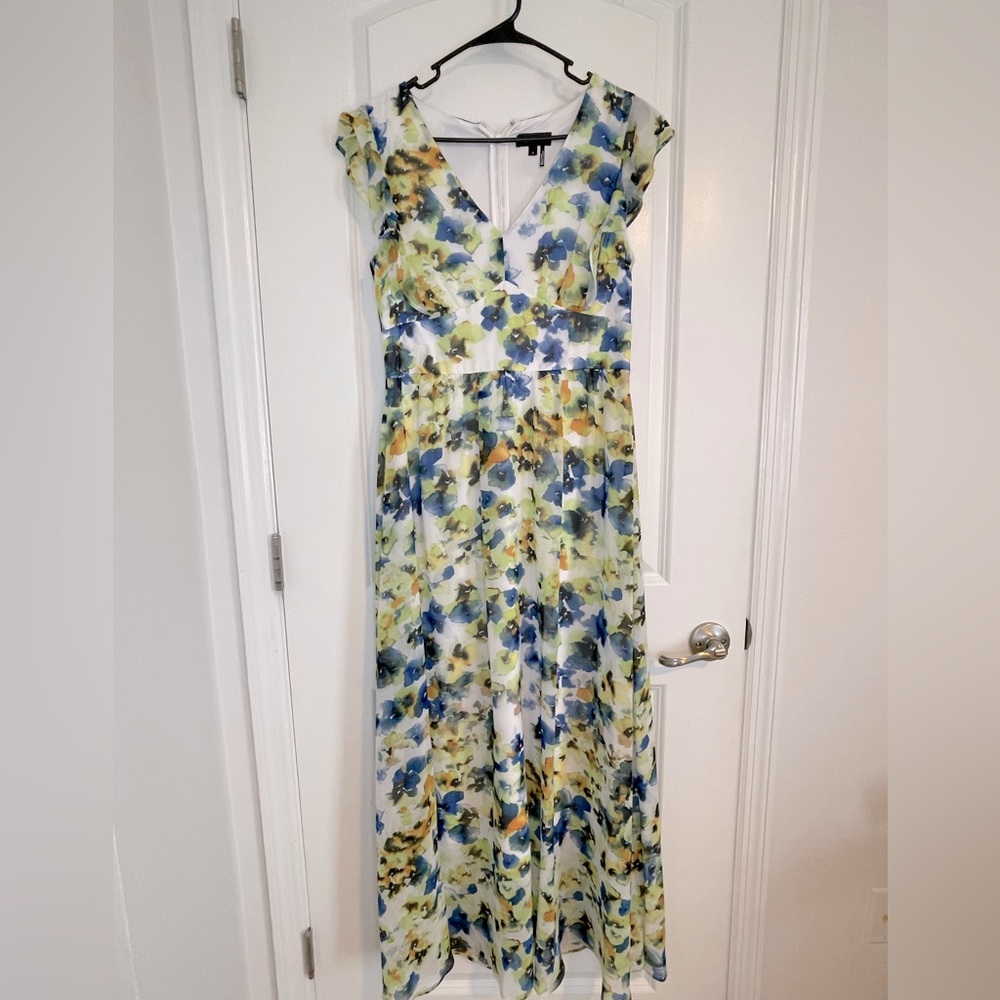 Maxi flower dress